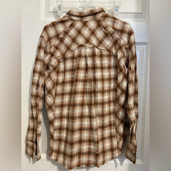New BDG Urban Outfitters Flannel Distressed Button Down Shirt XS - Picture 6 of 6
